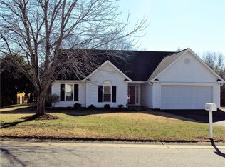 5510 Bridgegate Dr, Winston Salem, NC 27106