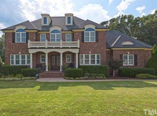 5712 Accipiter Ct, Fuquay Varina, NC 27526