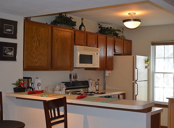 5th image of 745 Spyglass Hill Ct