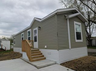 121 Lynn #15, Mankato, MN 56001
