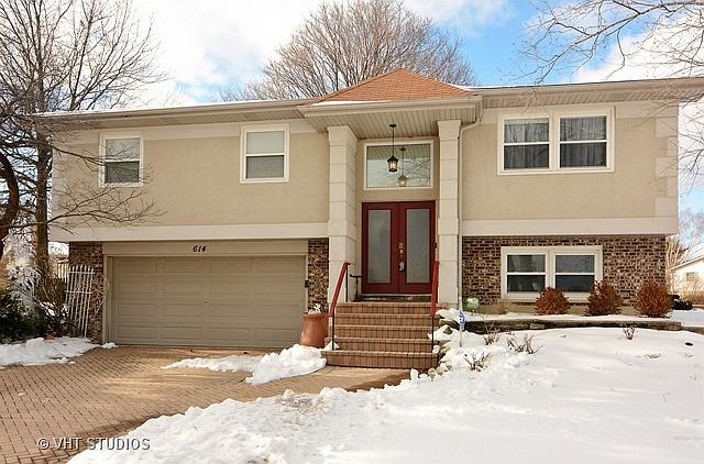 1st image of 614 Berkshire Ct