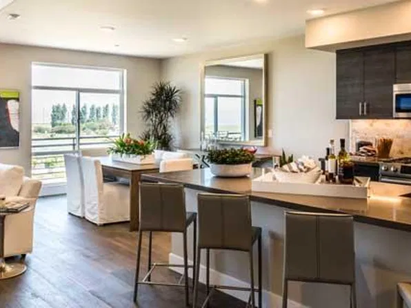 400 Mariners Island Blvd Unit 310, San Mateo, CA 94404