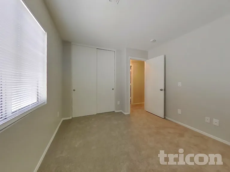 12510 W Scotts Dr — Photo 10