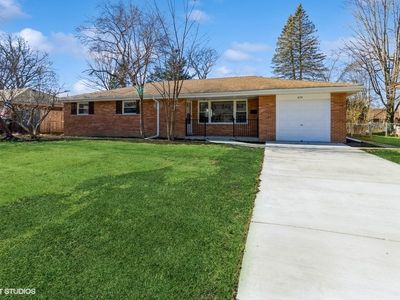 654 N Wren Ave, Palatine, IL, 60067