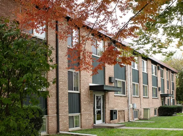 Green Oaks Apartments, 1020 Prospect St #171b7d96e, Lansing, MI 48912