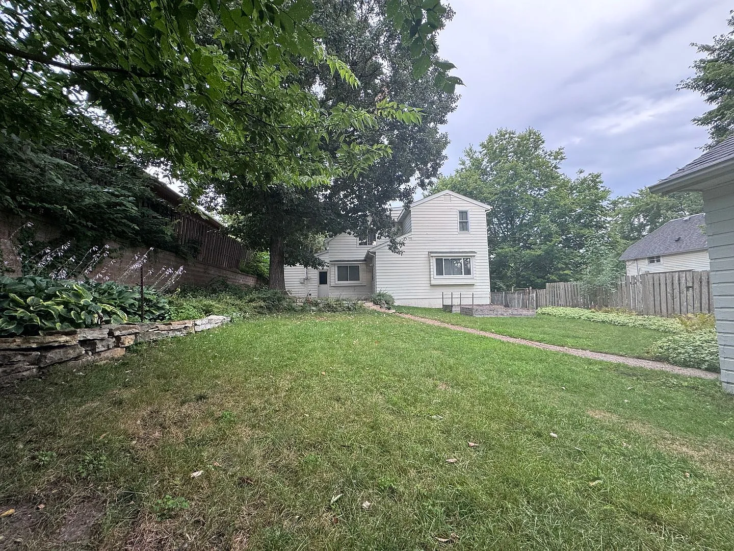 Beautiful downtown Rochester home — Photo 2