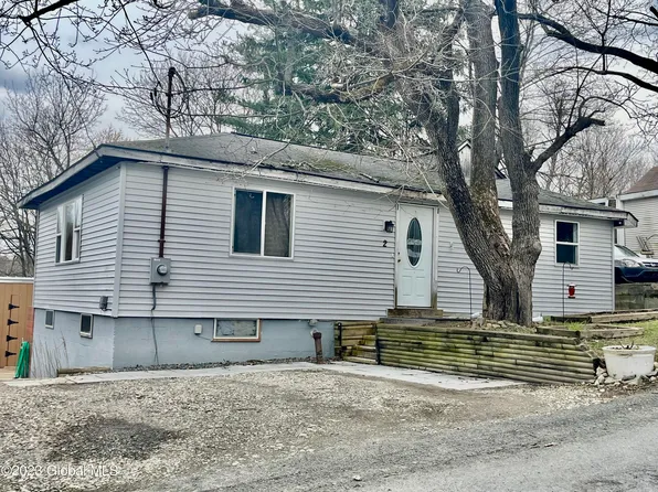 2 S Lakeview Road, Wynantskill, NY 12198