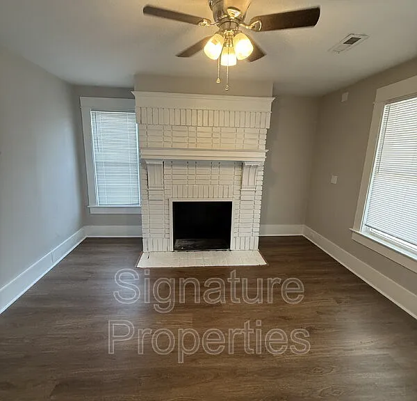 180 W Balview Ave #B — Photo 16