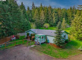 15 Nash Rd, White Salmon, WA 98672