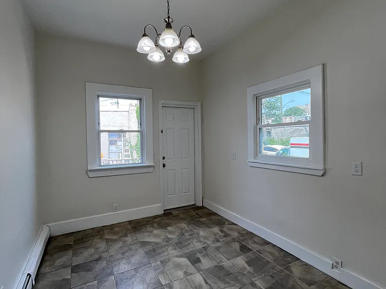 42.5 Jewett Ave #1 — Photo 8