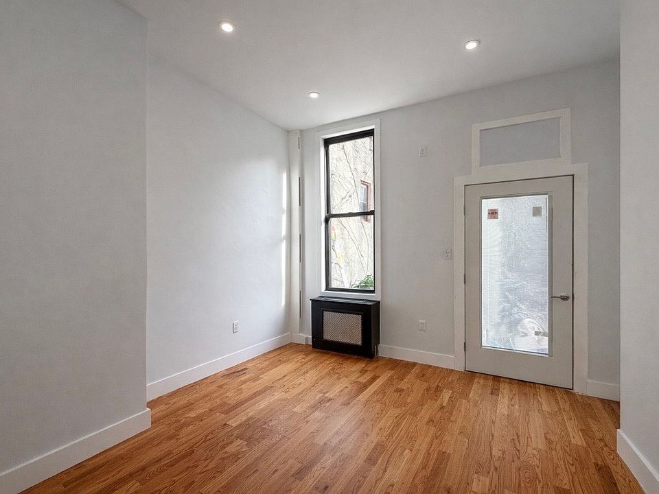 1st image of 166 Norman Ave APT 1L