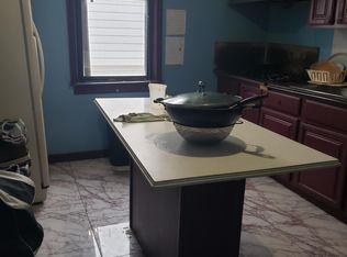 13246 Booth Memorial Ave, Flushing, NY 11355