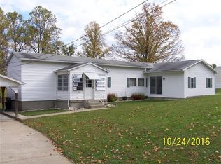 239 Mount Pleasant Rd, Dilliner, PA 15327