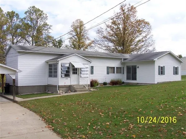 239 Mount Pleasant Rd, Dilliner, PA 15327