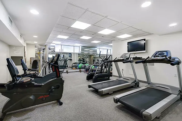 Sold by Keller Williams NYC | media 6