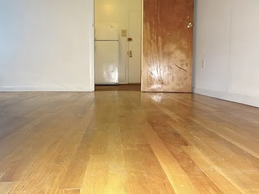 Rented by City Heights Realty | media 28