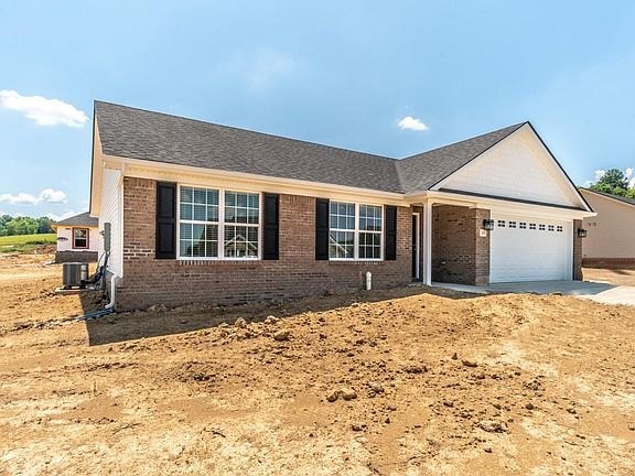 2nd image of 303 Divine Dr