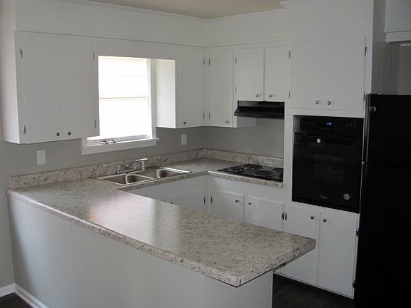 2nd image of 266 Chapman St