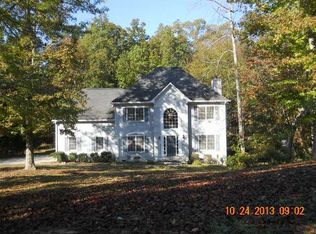 720 Kings Crest Ct, Fairburn, GA 30213