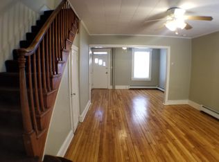 32 N Centre Ave, Leesport, PA 19533