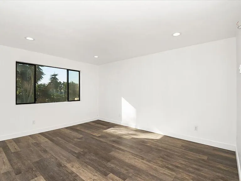 5000 S Centinela Ave #107 — Photo 7