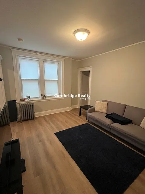 1 bed, 1.0 bath, $2,660 — Photo 3