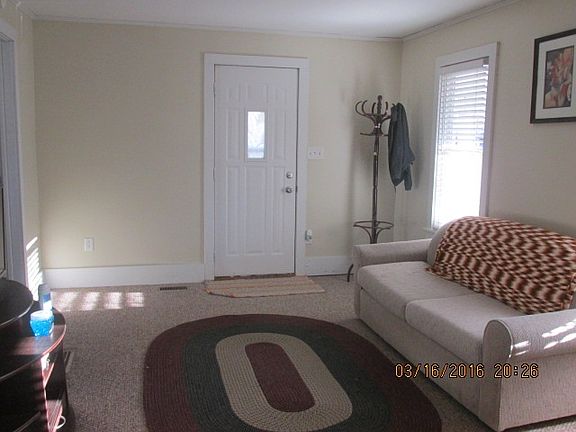 4th image of 1301 Markle Ave