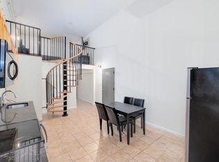 1204 Chestnut St #101, Philadelphia, PA 19107