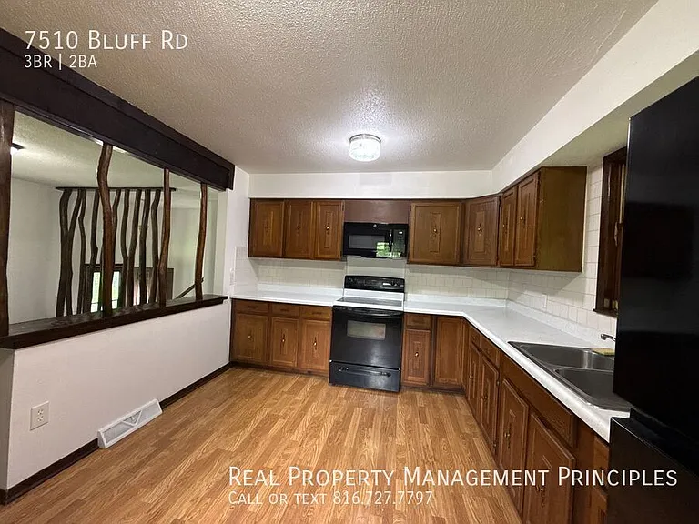 7510 Bluff Rd — Photo 6