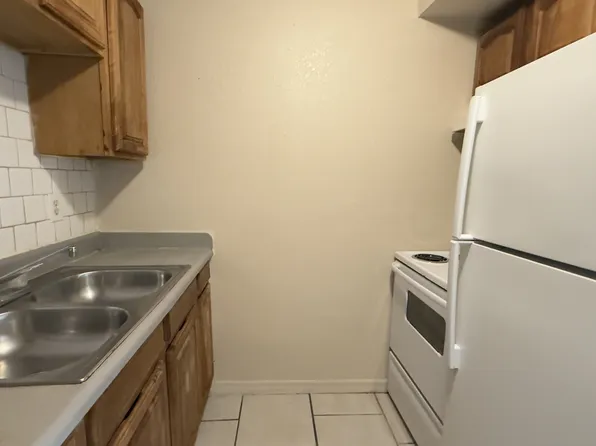 1570 McConihe St #B, Jacksonville, FL 32209