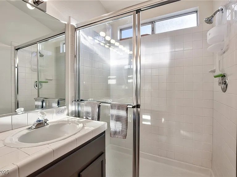 8041 Pottery Creek Dr — Photo 11
