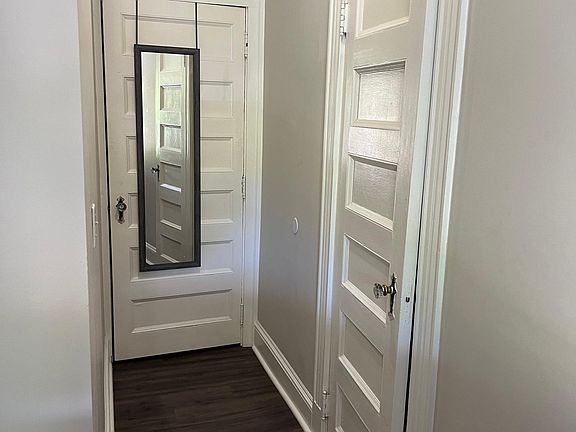 4th image of 1001 Park Ave APT 2