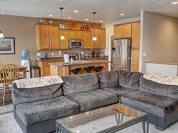 Living Room to Kitchen 1