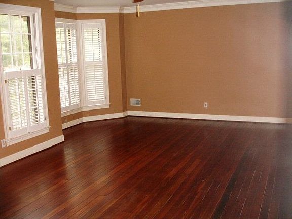 3rd image of 4361 Deerwood Ln