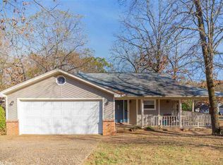 30 Oak Ridge Dr, Maumelle, AR 72113