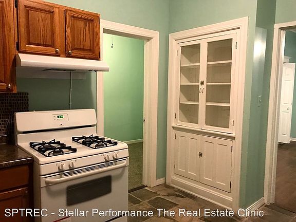 3rd image of 1938 N Mozart St #1