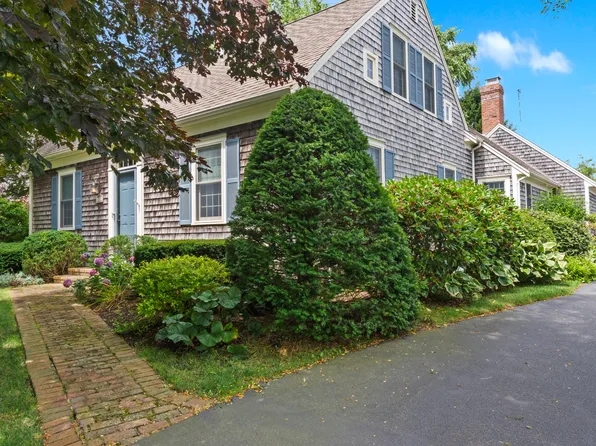 188 Old Main Street, South Yarmouth, MA 02664