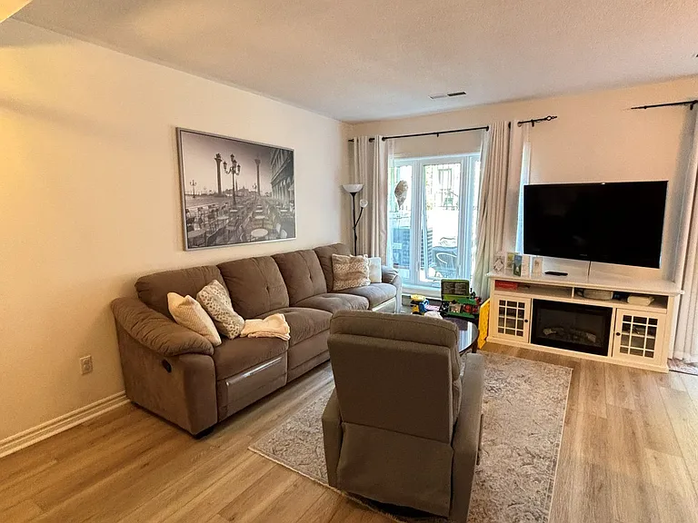 60 Barondale Dr #248 — Photo 14