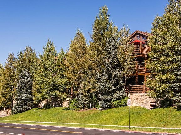 2nd image of 2650 Deer Valley Dr #307