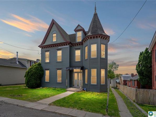 7818 Main St, Fogelsville, PA 18051