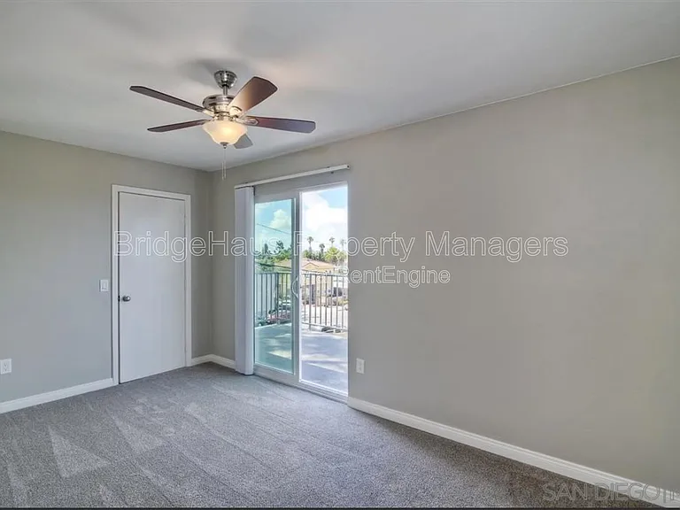 378 Moss St #14 — Photo 15
