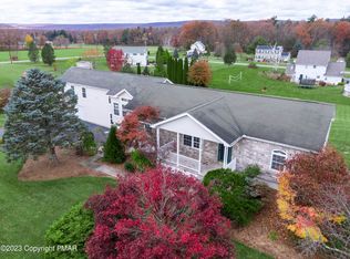 2115 Hill Rd, Effort, PA 18330