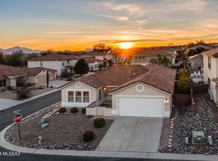10145 N Eight Iron Ln, Oro Valley, AZ 85737