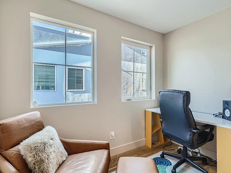 1456 N Zenobia St — Photo 13