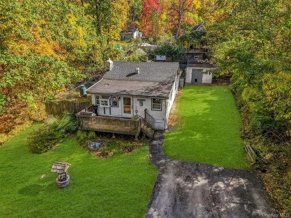 47 Paradise Trail, Monroe, NY 10950