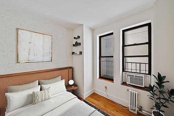 1st image of 242 E 10th St APT 25