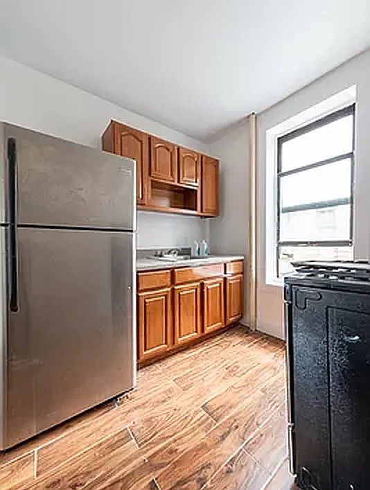 1st image of 431 E 21st St #2A