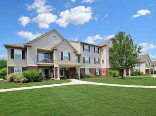 Stratford Place at Brownstown, Trenton, MI 48183