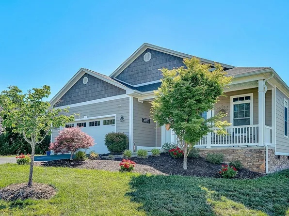 50 Sapphire Ln, Moneta, VA 24121