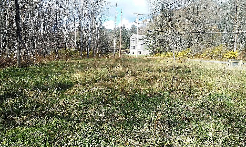 1st image of Hencoop Hollow Rd